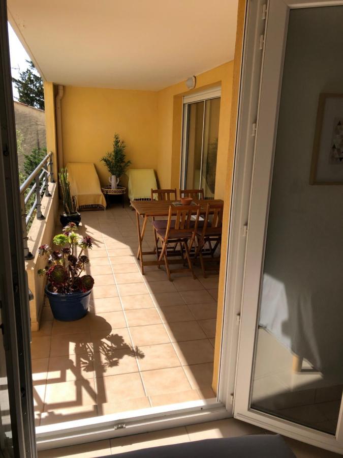 Pins Parasol Frejus Exterior photo
